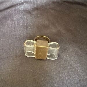 kate spade bow tie Gold plated and Clear Ring size 6